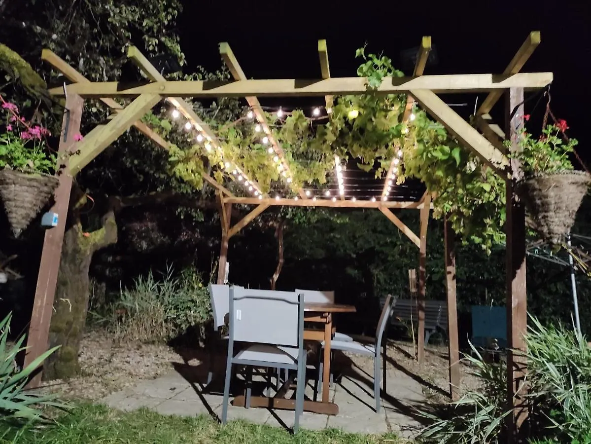 Holiday home Maison Du Bonheur Saint-Cirgues  France