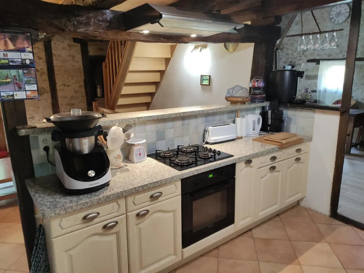 Holiday home Maison Du Bonheur Saint-Cirgues